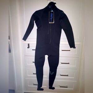 NWT FlexForce Vaikobi Women's Black Full-Length Wetsuit 4/3mm Small
